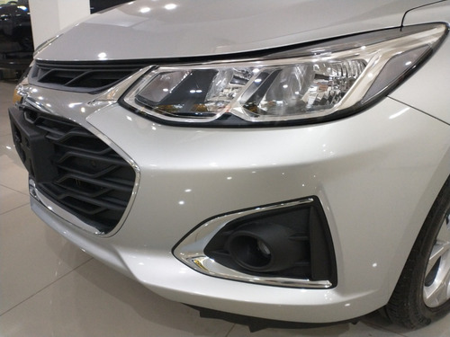 Imagen 4 de 16 de Chevrolet Cruze 5 Lt