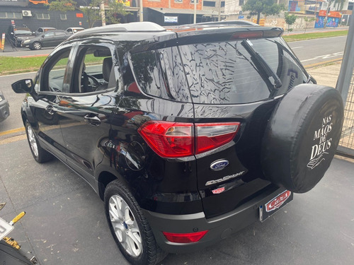 Imagem 4 de 15 de Ford Ecosport Titanium 1.6 Flex