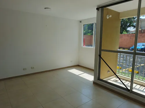 Vendo Apartamento Ubicado En Paseo De Pangola, Jamundí (18230).