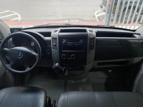Imagem 8 de 10 de Merceds- Benz Sprinter 415 Cdi