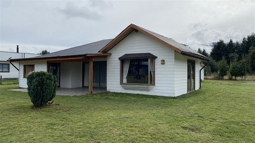 2 Casas Con Conectividad A Camino Internacional - Palguin