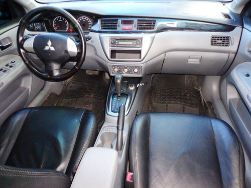 Imagen 7 de 10 de Mitsubishi Lancer Touring 2012 2.0 Automático