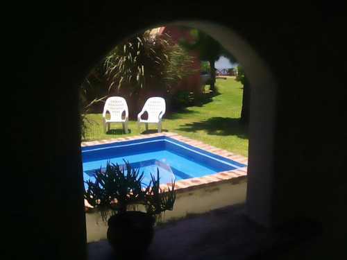 Imagen 23 de 30 de Complejo Turístico De Cuatro Casa Con Costa Al Lago
