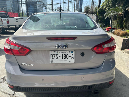 Ford Focus 2.0 Trend L4 At