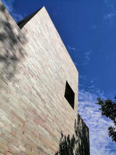 Muy Buena Casa En La Pedrera, Excelente Ubicación.