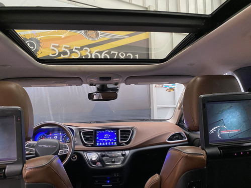 Chrysler Pacifica 2017