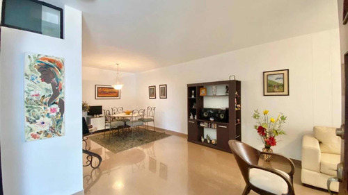 Imagen 7 de 24 de Casa En Venta La Castellana Urbanismo Privado