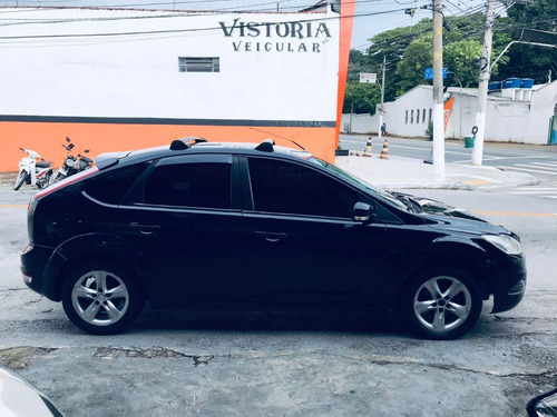 Imagem 4 de 12 de Ford Focus 1.6 2010 / 2010