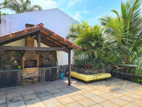 Casa Em Itacoatiara, Localização Espetacular, 50m Da Areia!!! - Ca0753