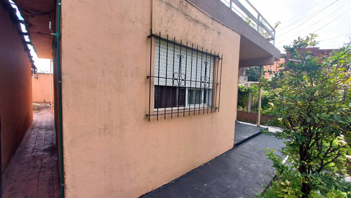 Venta Casa Ph Castelar