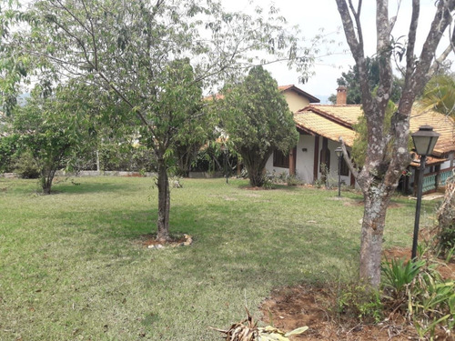 Imagem 9 de 24 de Chácara Formada Em Piracaia, Totalmente Plana Espaço Para Piscina E Campo De Futebol. - Ch0067