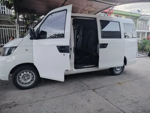Karry Van 7 Puestos