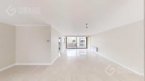Venta De 3 Amb A Estrenar. Amplio Living Comedor. Zona Paseo Aldrey. Con Patio