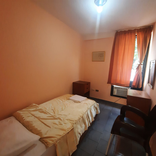 Apartamento Amoblado Y Equipado Excelente Ubicacion, En Urb El Bosque, Valencia. Nereida Rosales