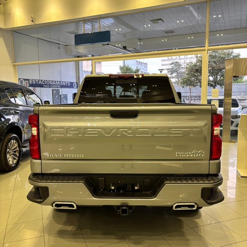 Chevrolet Silverado Chevrolet Silverado High Country V8 Automatica V8 5.3N 360CV