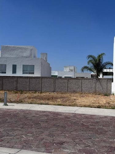 Terreno En Venta En Cañadas Del Lago, Corregidora.