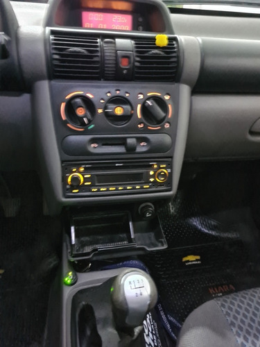 Imagen 8 de 15 de Chevrolet Classic 2012 1.4 Lt Spirit