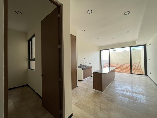 Departamento En Venta Merida, Sta Gertrudis Copo, Mod. B, Con Balcon, Entrega Inmediata.