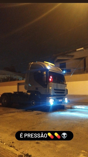 Imagem 2 de 5 de Iveco Stralis 380