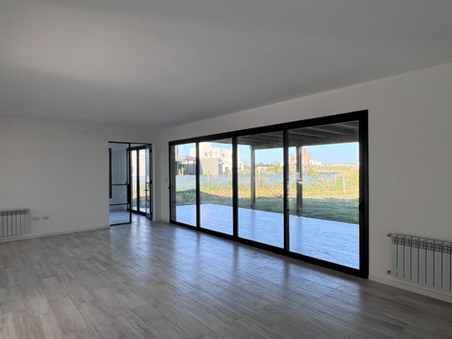 Casa En Venta En Pergamino A Estrenar