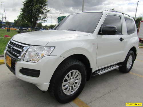 Mitsubishi Montero 3.5 Hard Top