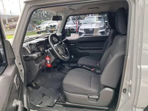Suzuki Jimny Gl