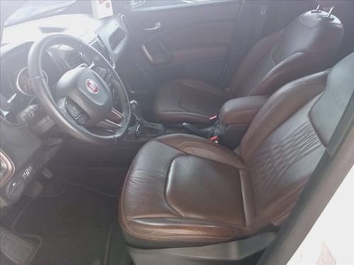 Imagem 8 de 14 de Toro 2.0 16v Turbo Diesel Ranch 4wd At9