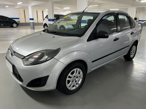 Imagem 3 de 13 de Ford Fiesta Sedan Ano 2011 1.6 Completo