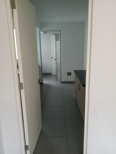 Vendo Dpto. En Surco 3 Dormitorios 3 Baños Cochera Depósito
