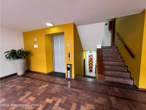 Comercial En Chico Norte(bogota) Rah Co: 25-1090