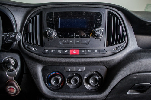 Imagen 8 de 15 de Fiat Doblo Cargo 2018 1.4 Nafta Con Gnc 16v Active Ad105