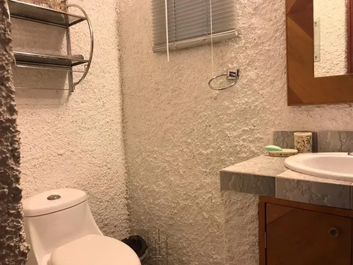 Casa En Venta Con Seguridad 24/7, Alberca Y 4 Rec. En Palmira... 7,700,000