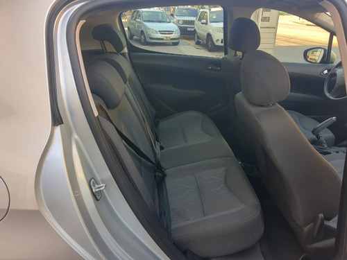 Imagen 14 de 15 de Peugeot 308 1.6 Allure Navegador 2.016