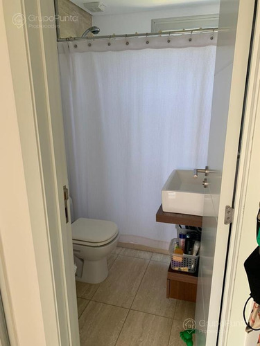 Imagen 6 de 19 de Excelente Penthouse En Edificio Di Como - Punta Del Este