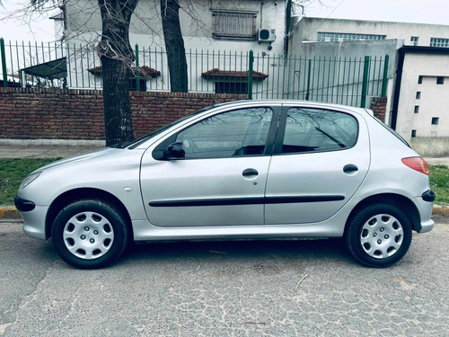 Peugeot 206 1.4 Xr Confort