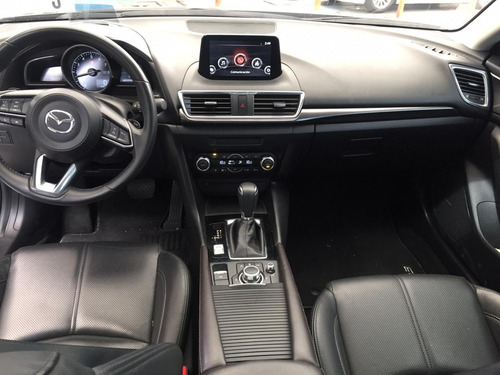 Mazda Mazda 3 Touring