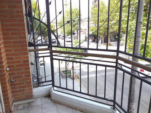 Venta De Departamento De 4 Ambientes