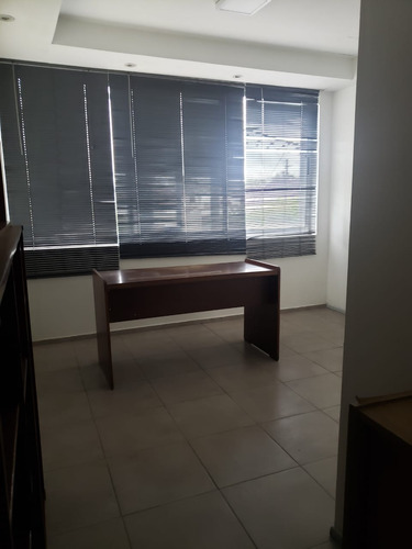 Venta Locales Y Oficinas Urca Cordoba