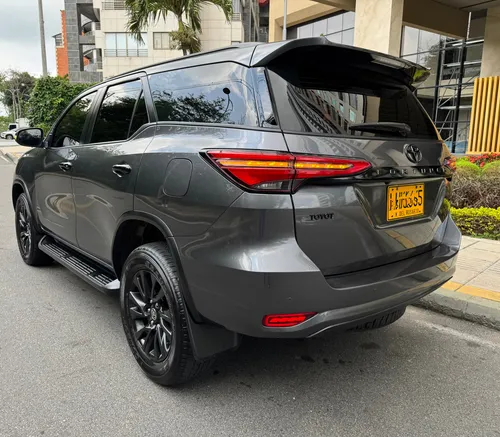 Toyota Fortuner 2.4
