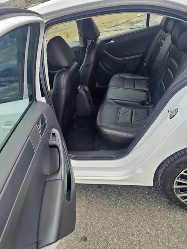 Volkswagen Jetta 2.0 Trendline