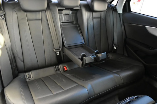 Imagen 12 de 14 de Audi A4 2.0l Fsi Quattro 2018 Car Cash