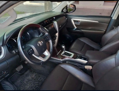 Toyota Sw4 2.8 Srx 177cv 4x4 7as At 2016