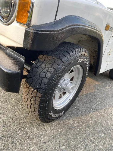 Daihatsu F20 1.6 F20 4X4