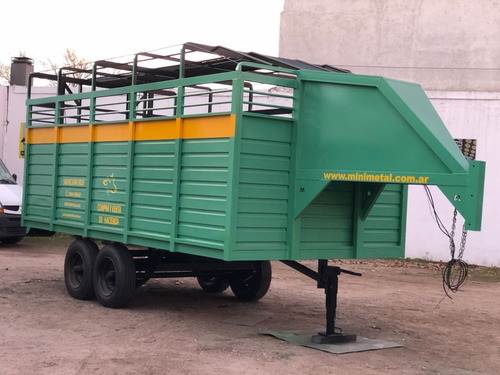 Imagen 4 de 5 de Trailer Para Animales 8.000kg. Cigüeña. Lateral Fibra Lcm