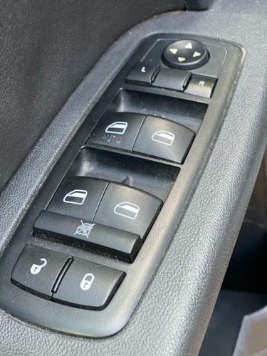 Dodge Journey 2.4 Sxt 5 Pasj At
