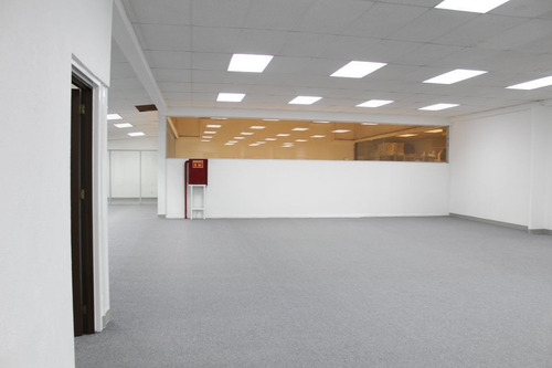 Imagen 21 de 25 de Oficinas Corporativas Plaza Comercial Arboledas, Tlalnepantla, Edo. Méx.