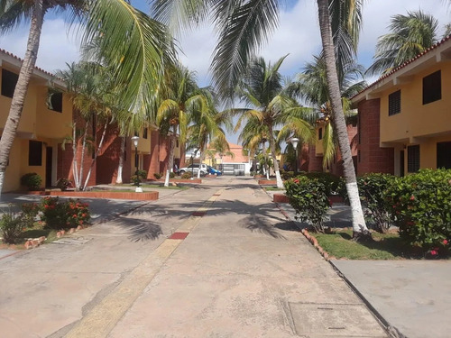 Imagen 11 de 11 de Town House En Venta En Ciudad Flamingo, Res Paikla B-4