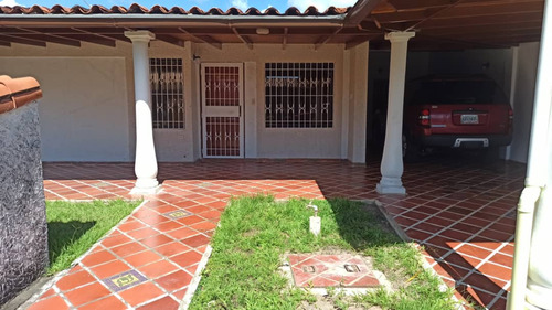 Casa En La Urb Agua De Canto Al02-1622st-mtru