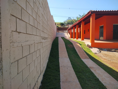 Chácara Com Casa