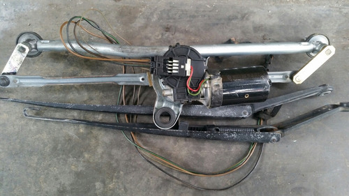 Mecanismo De Limpia Parabrisa Con Motor Y Brazos Bmw E46